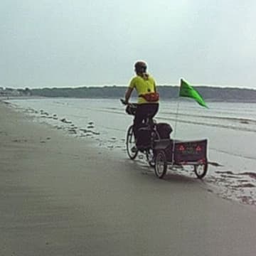 June 2nd, last day - Idyllic early morning ride on a beach in Kennebunk